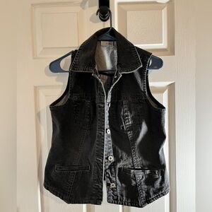 Chico’s Platinum Black Denim Vest Sleeveless Button Front Size 1
